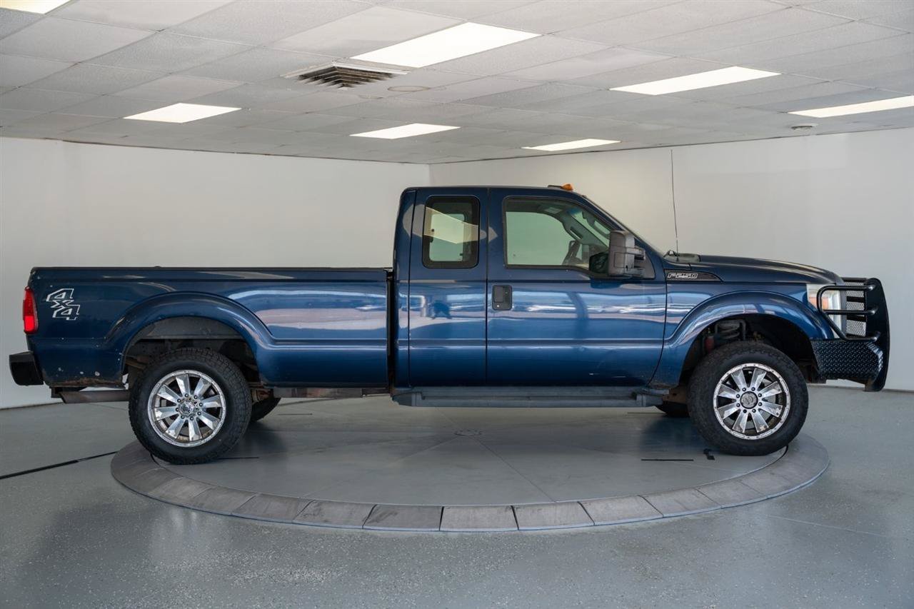Used 2011 Ford F250 XL w/ Skid Plate Pkg AWD/4WD image 8
