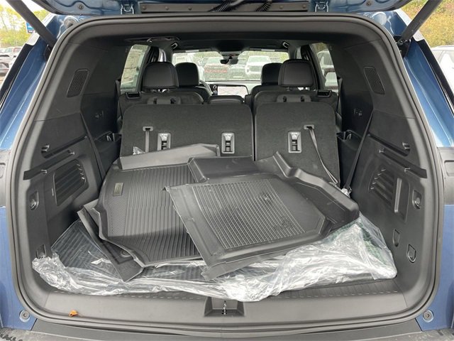 New 2026 Chevrolet Traverse LT w/ Driver Confidence Package image 23