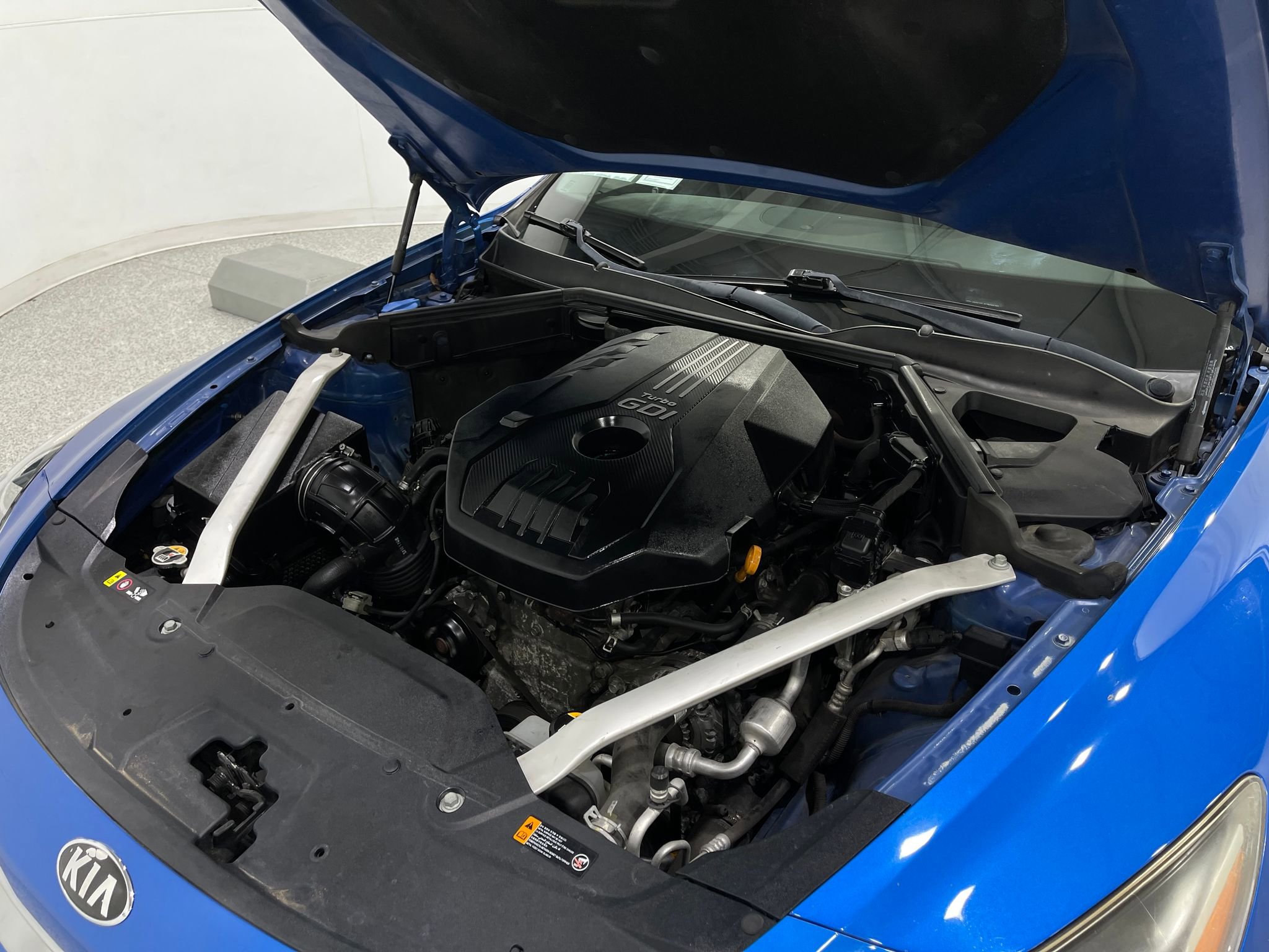 Used 2018 Kia Stinger Premium image 26