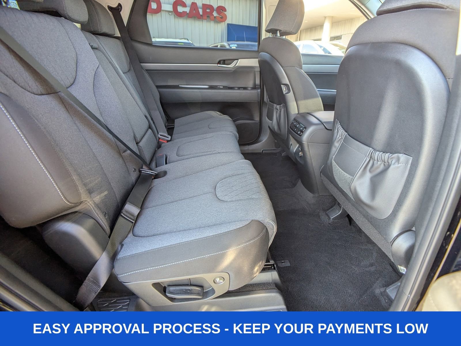 Used 2022 Hyundai Palisade SE image 12