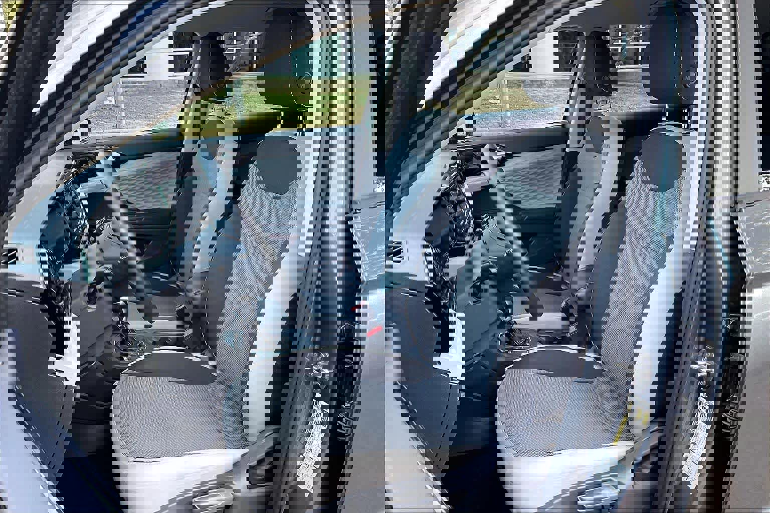 Used 2022 Volkswagen Taos S w/ IQ Drive S Package image 6