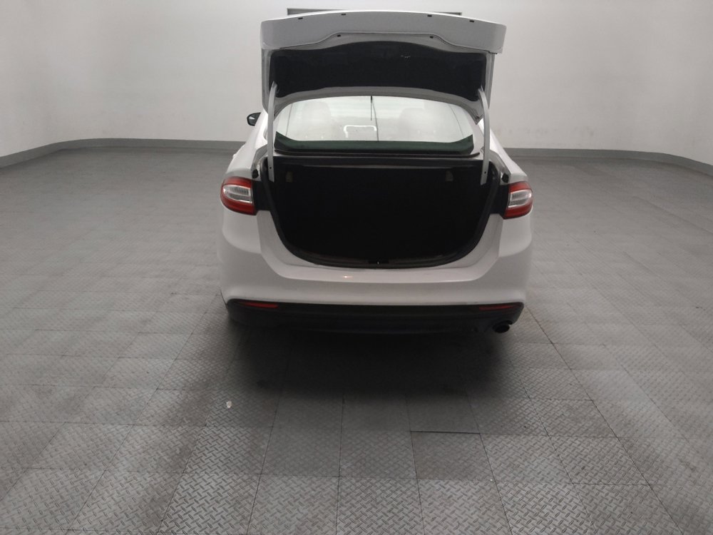 Used 2016 Ford Fusion S FWD image 29