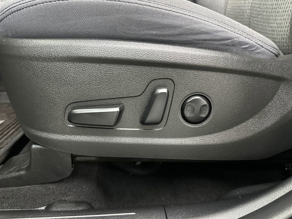 Used 2023 Hyundai Santa Fe SEL AWD/4WD image 10