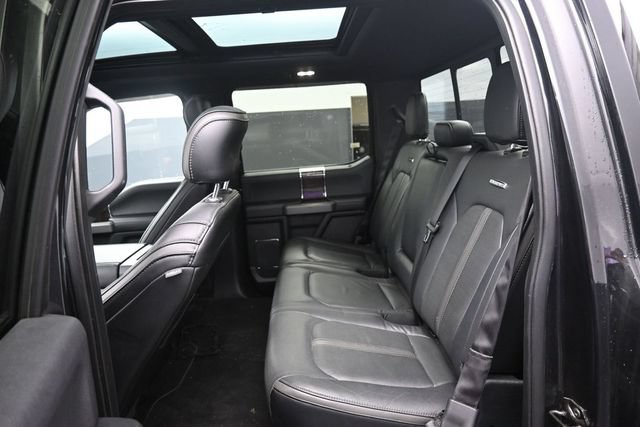 Used 2015 Ford F150 Platinum w/ Equipment Group 701A Luxury AWD/4WD image 10