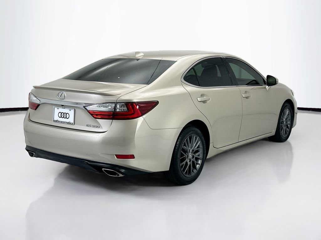 Used 2018 Lexus ES 350 w/ Navigation System Package image 5
