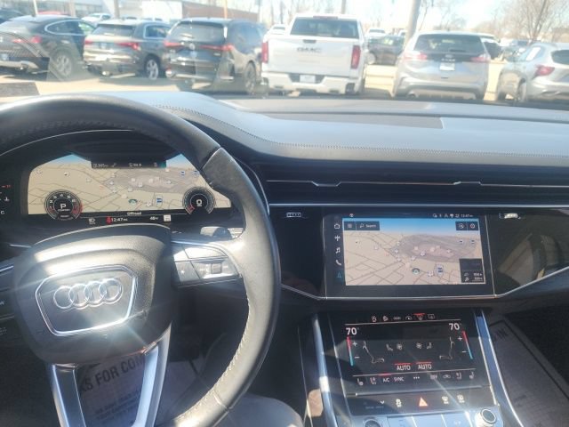 Used 2021 Audi Q8 Prestige w/ Prestige Package AWD/4WD image 16
