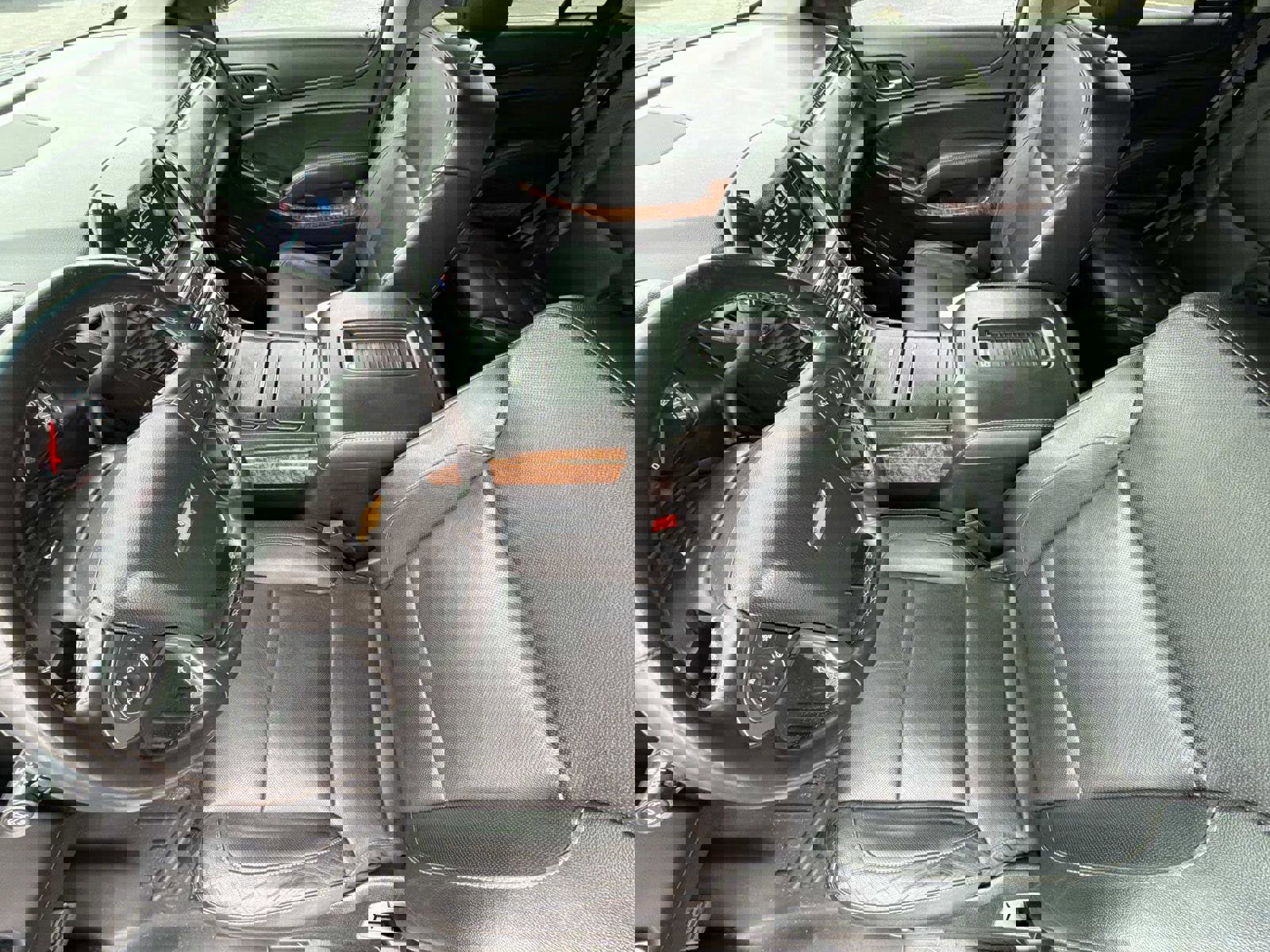 Used 2017 Chevrolet Tahoe Premier image 2