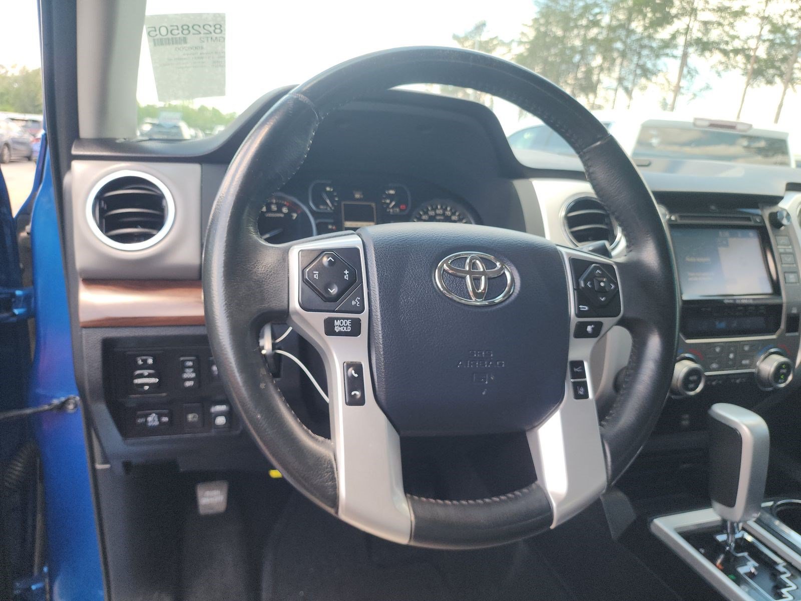 Used 2018 Toyota Tundra Limited w/ Limited Premium Package AWD/4WD image 13