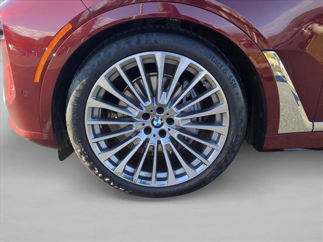 Used 2025 BMW X7 xDrive40i image 27