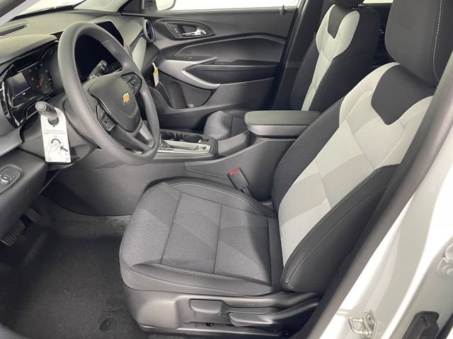 New 2026 Chevrolet Trax LS w/ Driver Confidence Package FWD image 2