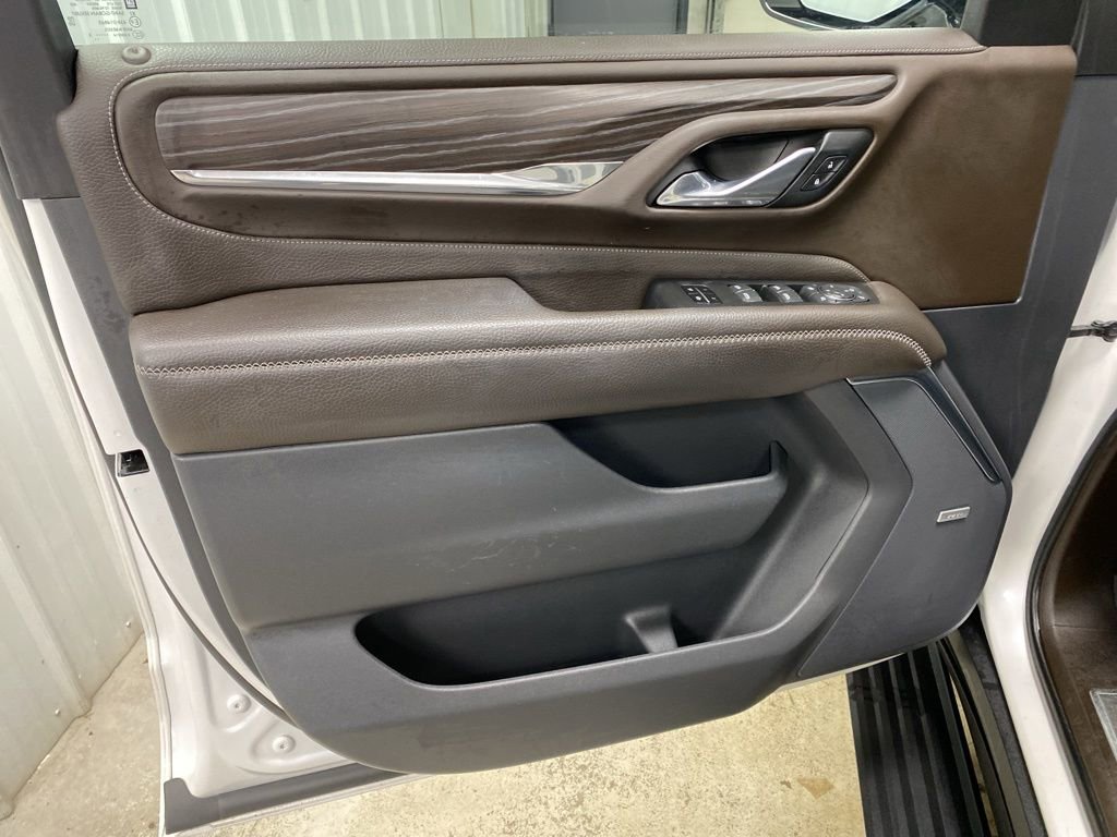 Used 2021 GMC Yukon Denali w/ Denali Premium Package image 44