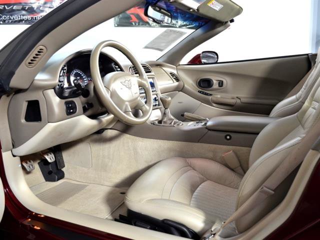Used 2003 Chevrolet Corvette Convertible w/ Preferred Equipment Group1 image 12