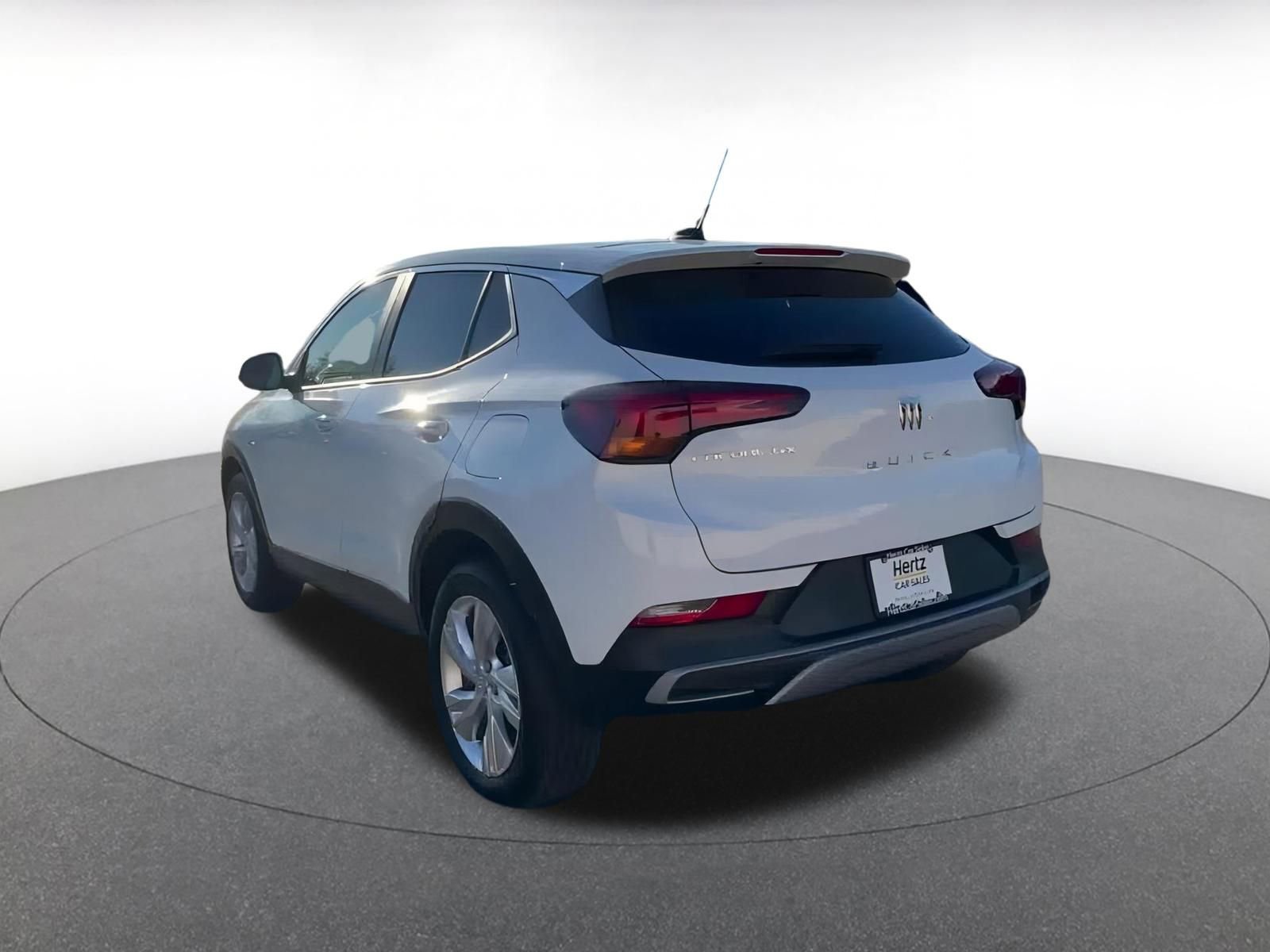 Used 2025 Buick Encore GX Preferred image 11