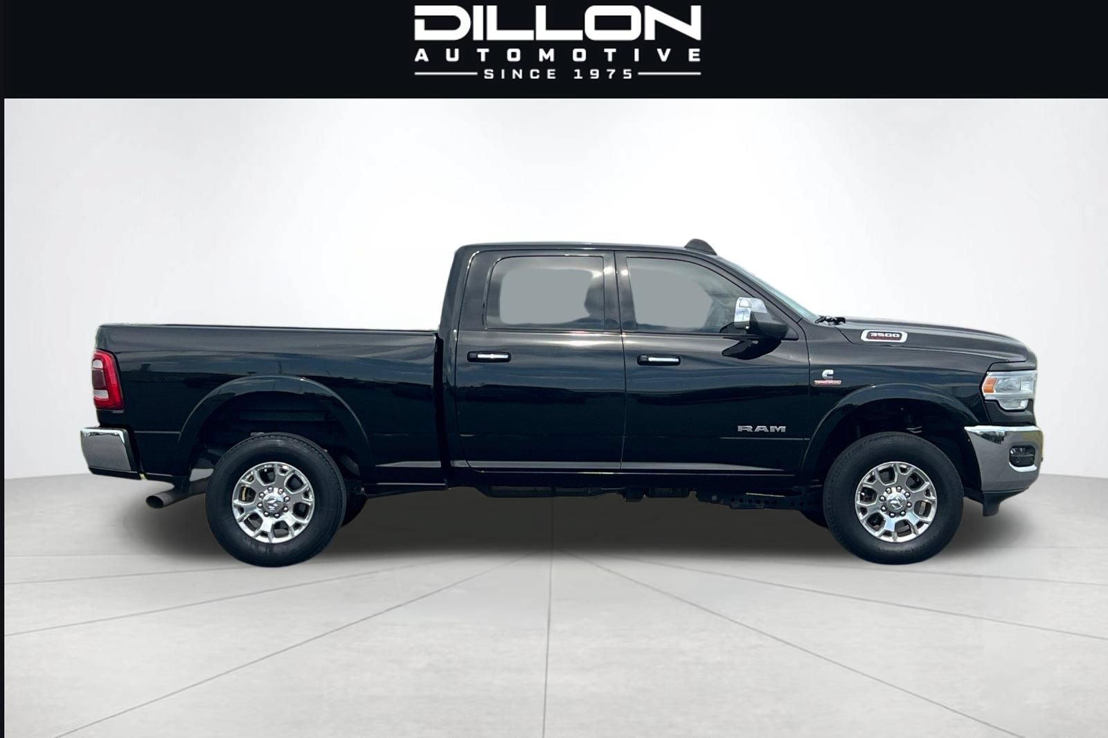Used 2022 RAM 3500 Laramie AWD/4WD image 3