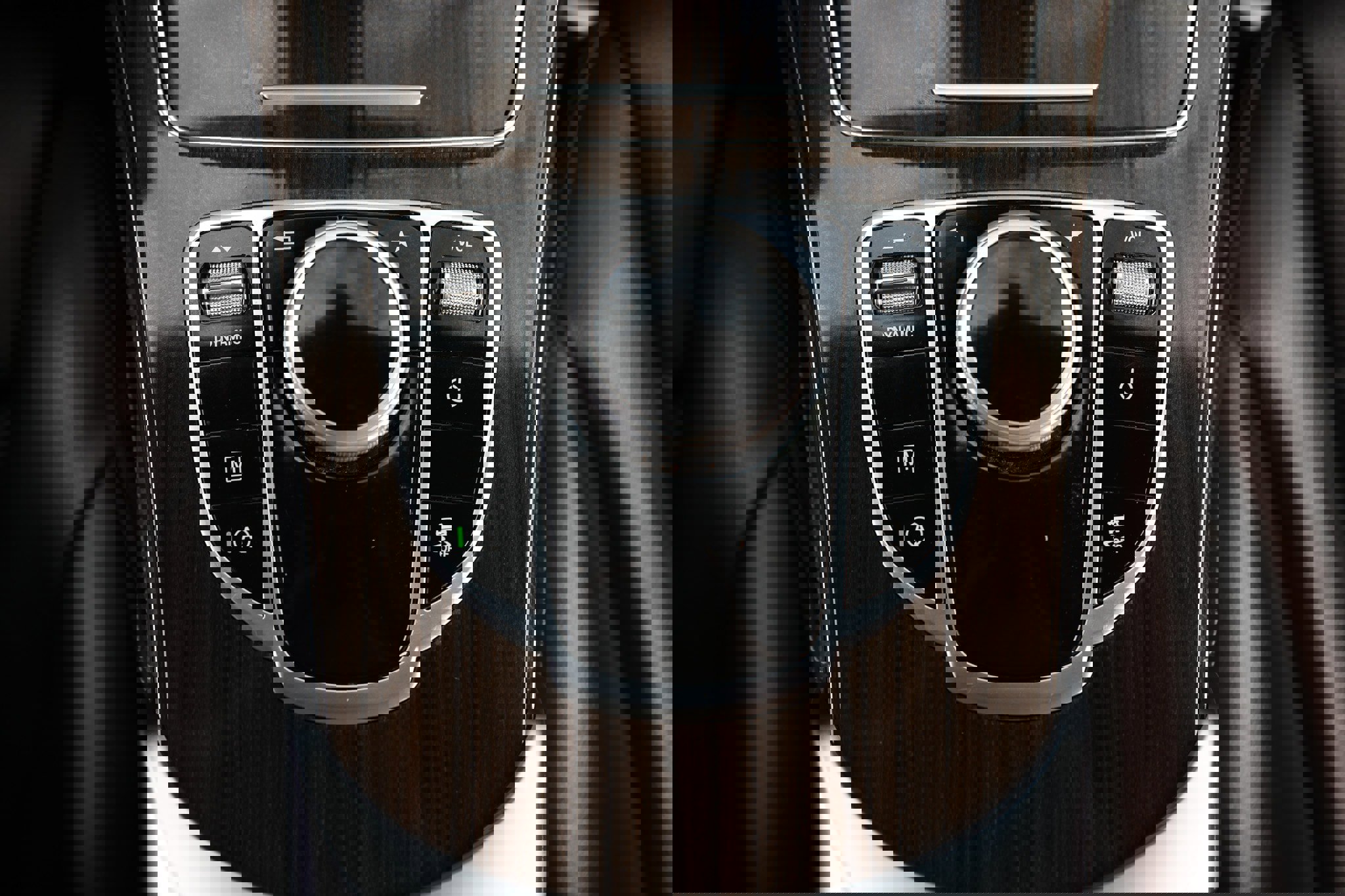 Used 2019 Mercedes-Benz GLC 300 w/ Premium Package image 42