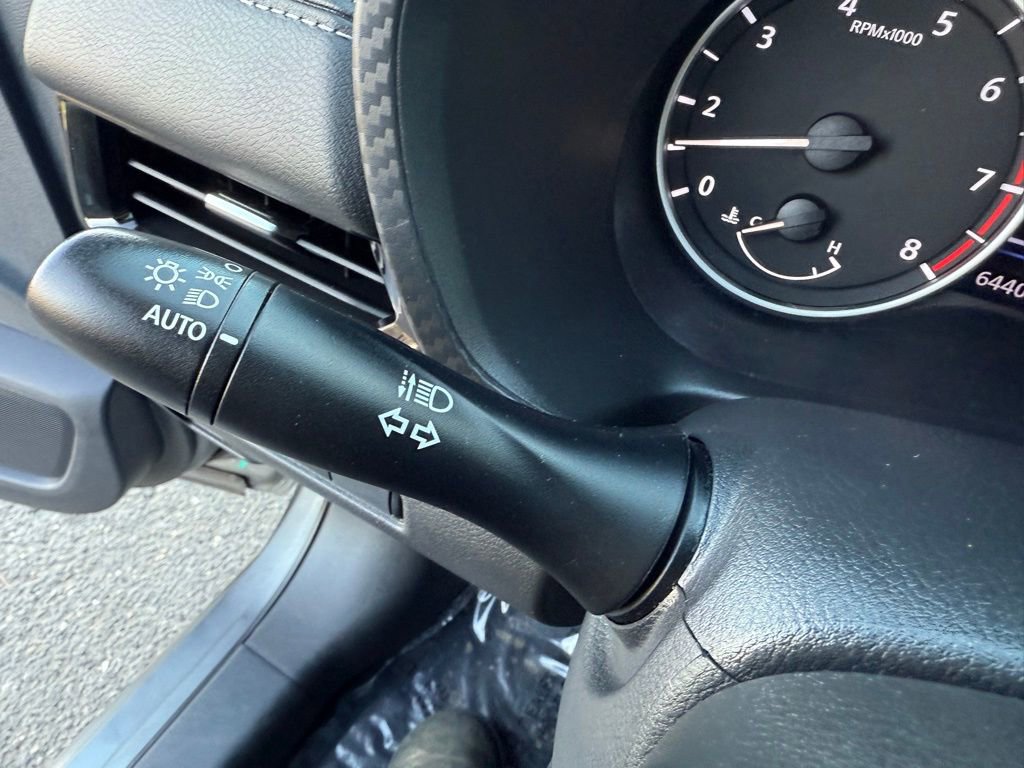 Used 2021 Nissan Sentra SV image 28