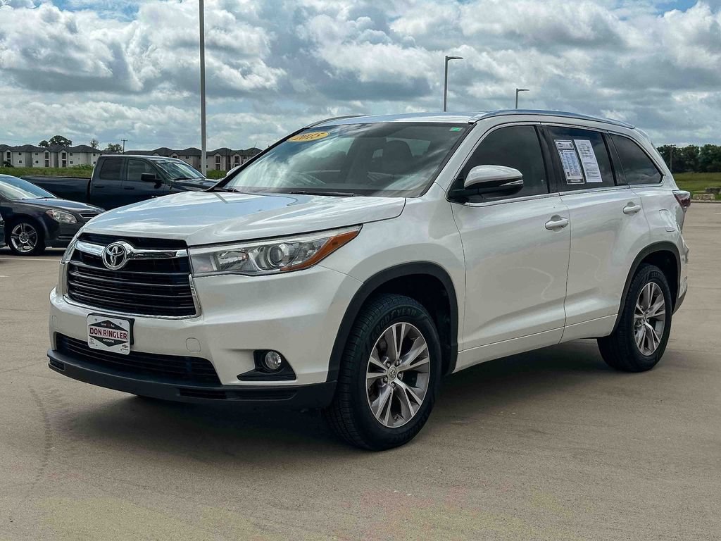 Used 2015 Toyota Highlander XLE FWD image 7