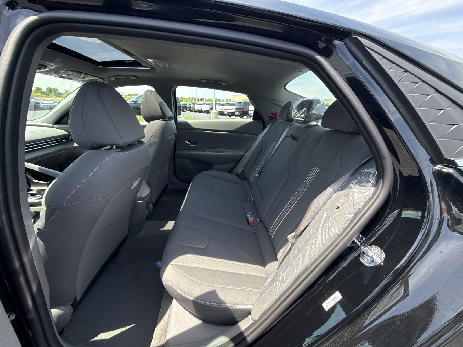 New 2026 Hyundai Elantra SEL Sport Premium FWD image 24
