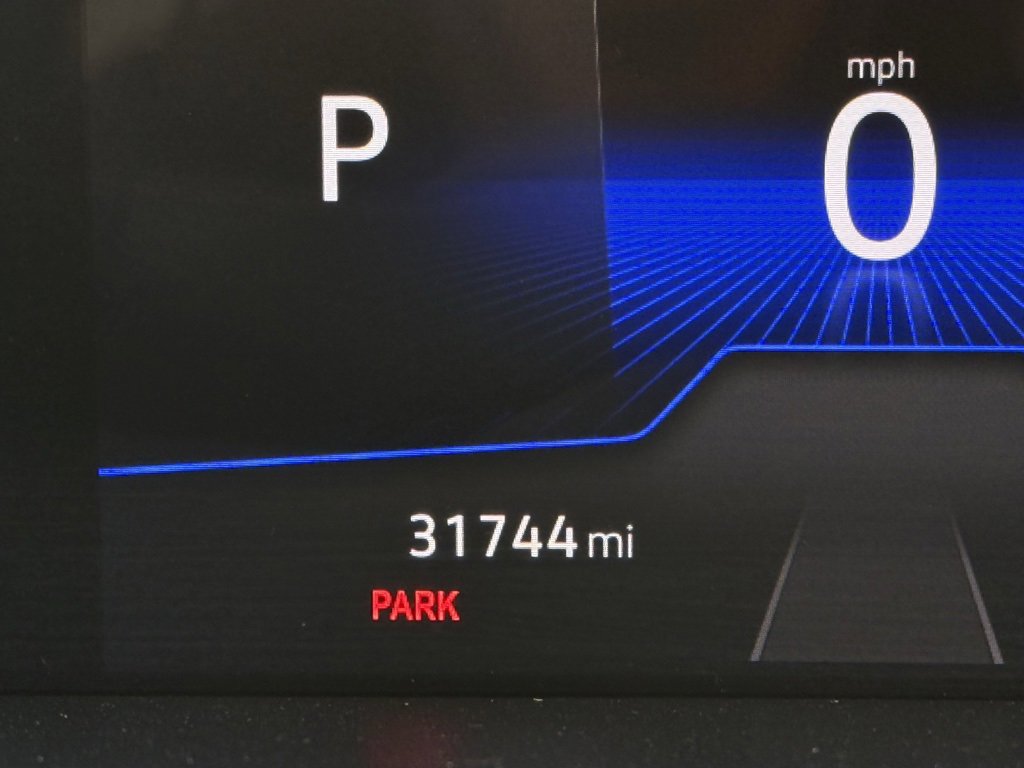 Used 2024 Volkswagen Tiguan SE R-Line image 15