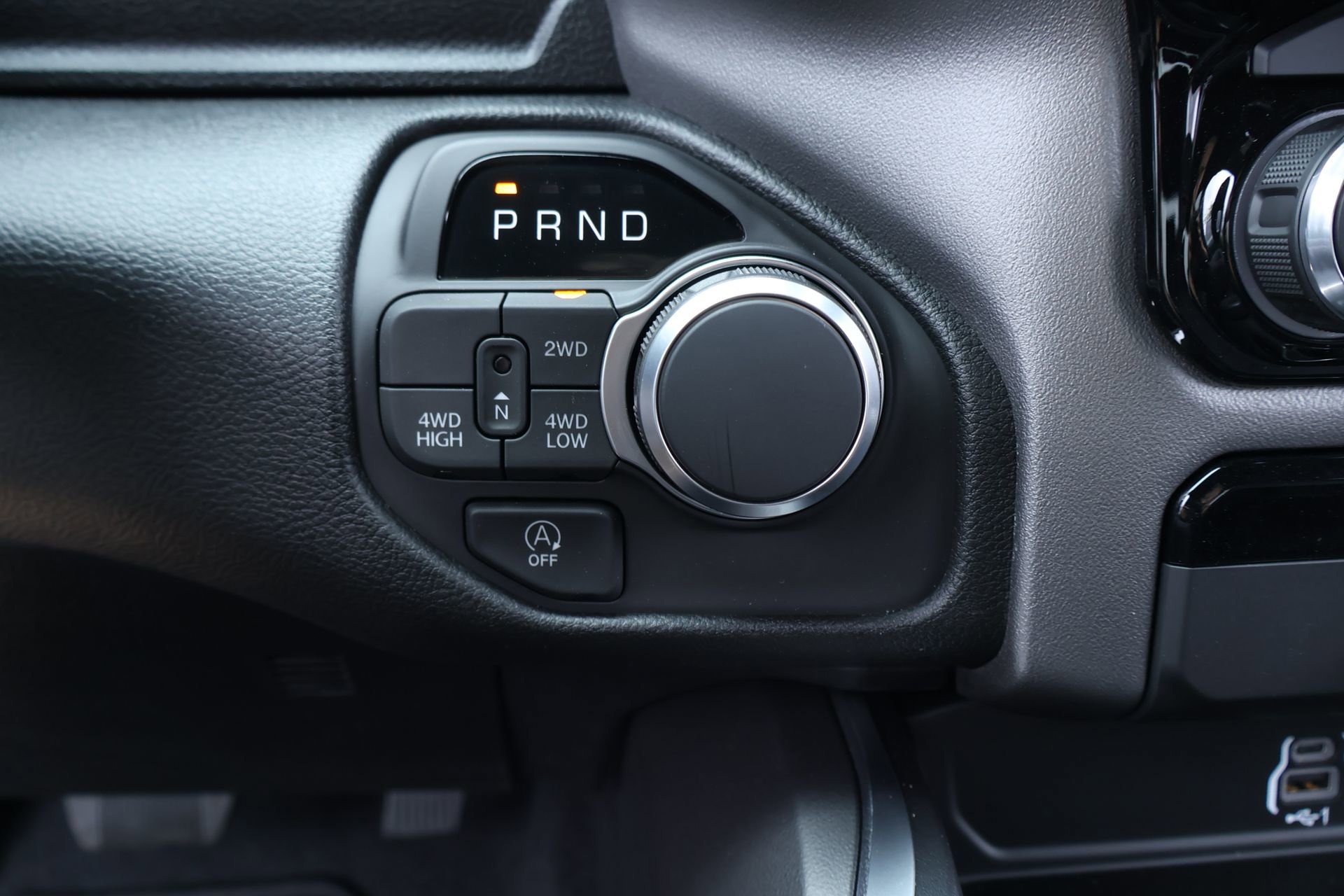 New 2026 RAM 1500 Express AWD/4WD image 7