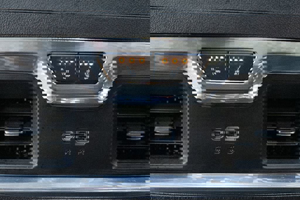 Used 2022 GMC Sierra 1500 Denali w/ Denali Reserve Package image 36