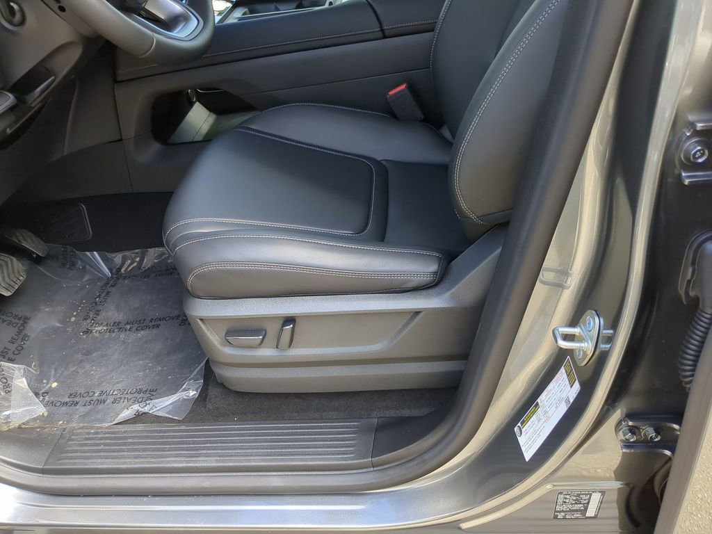 New 2026 Nissan Armada SV image 14