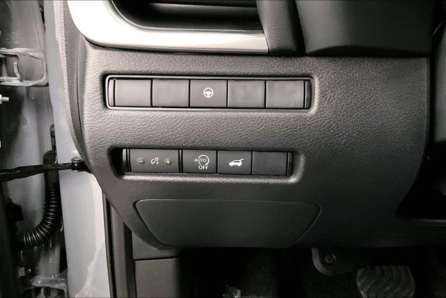 New 2026 Nissan Rogue Dark Armor image 27