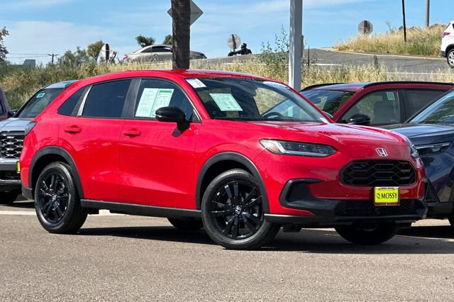 Certified 2026 Honda HR-V Sport image 3