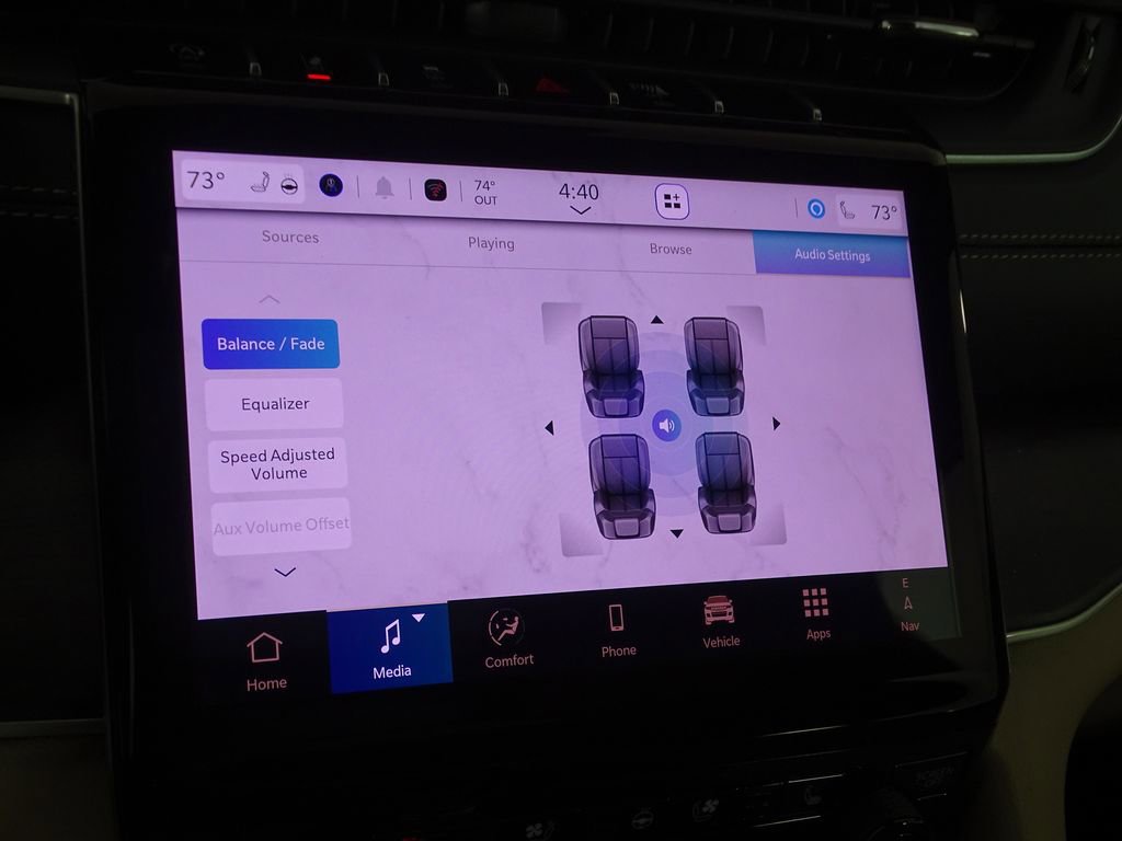 New 2025 Jeep Grand Cherokee L Limited w/ Luxury Tech Group II image 40