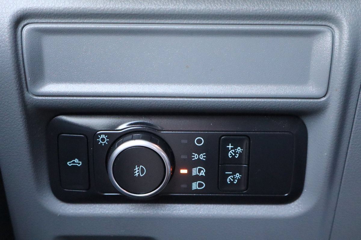 Used 2021 Ford F150 XLT AWD/4WD image 28