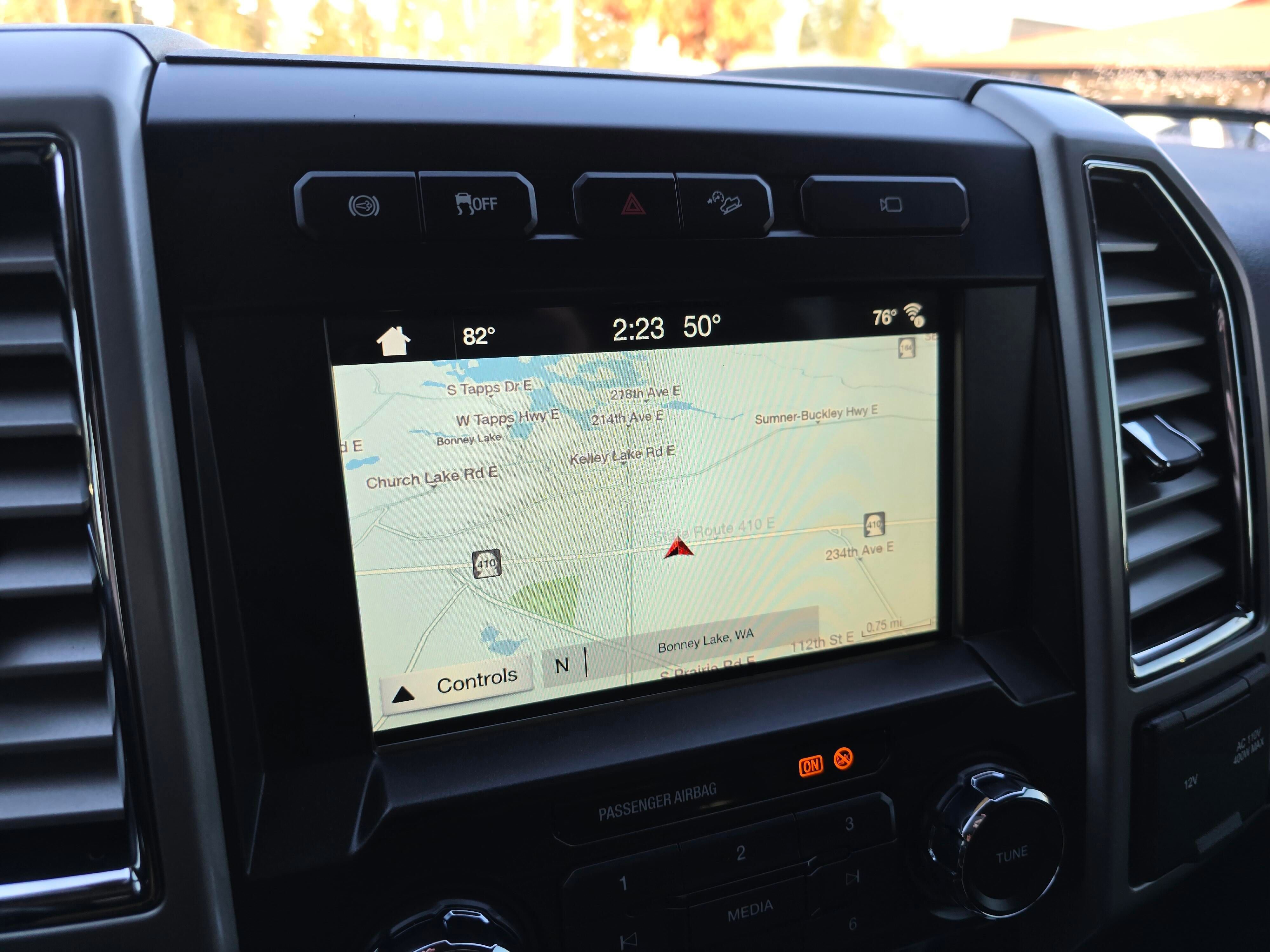 Used 2017 Ford F250 Lariat w/ Lariat Value Package AWD/4WD image 17