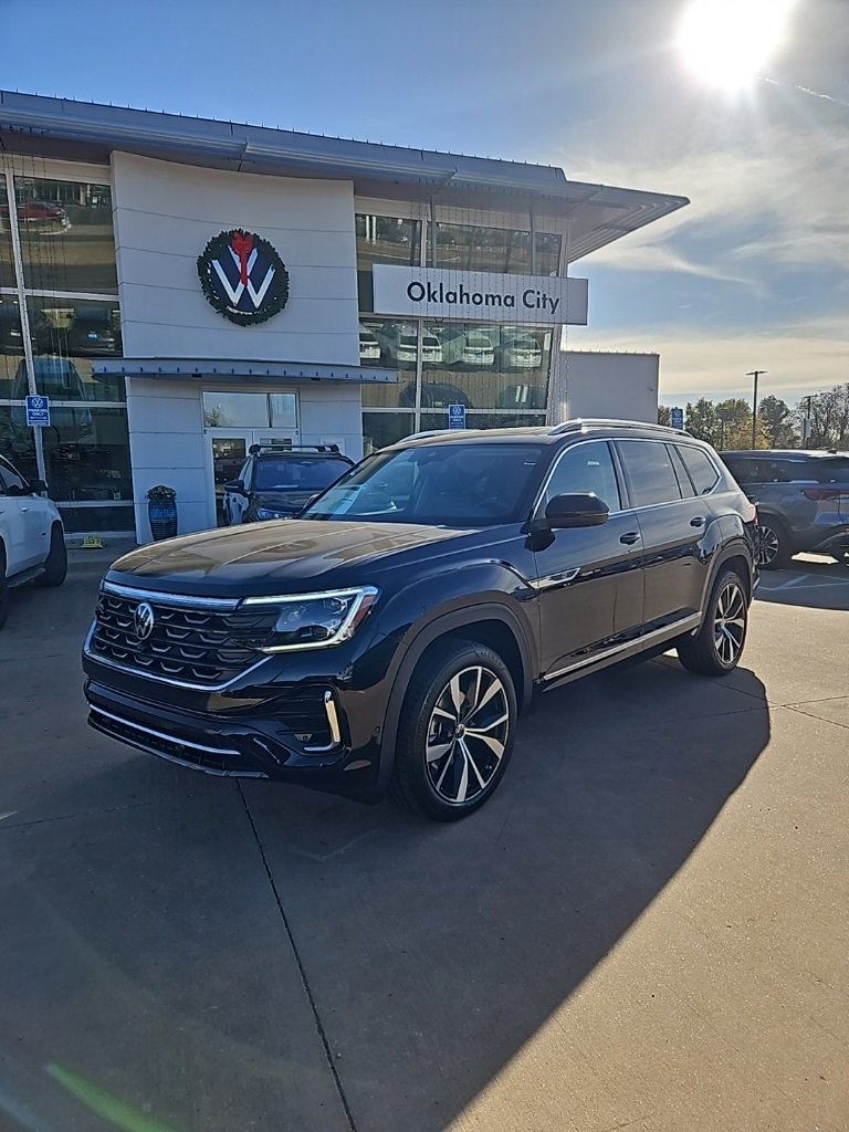 New 2026 Volkswagen Atlas SEL Premium R-Line