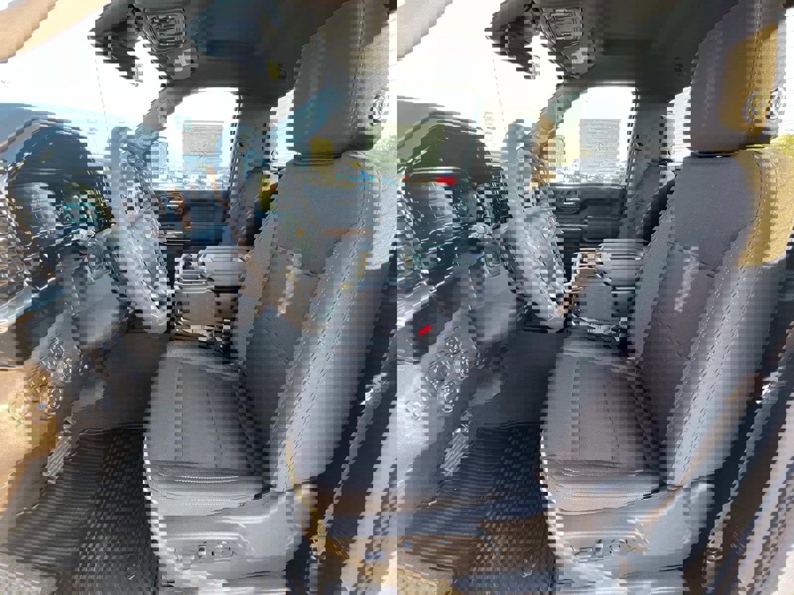 New 2025 Chevrolet Silverado 3500 LT image 12