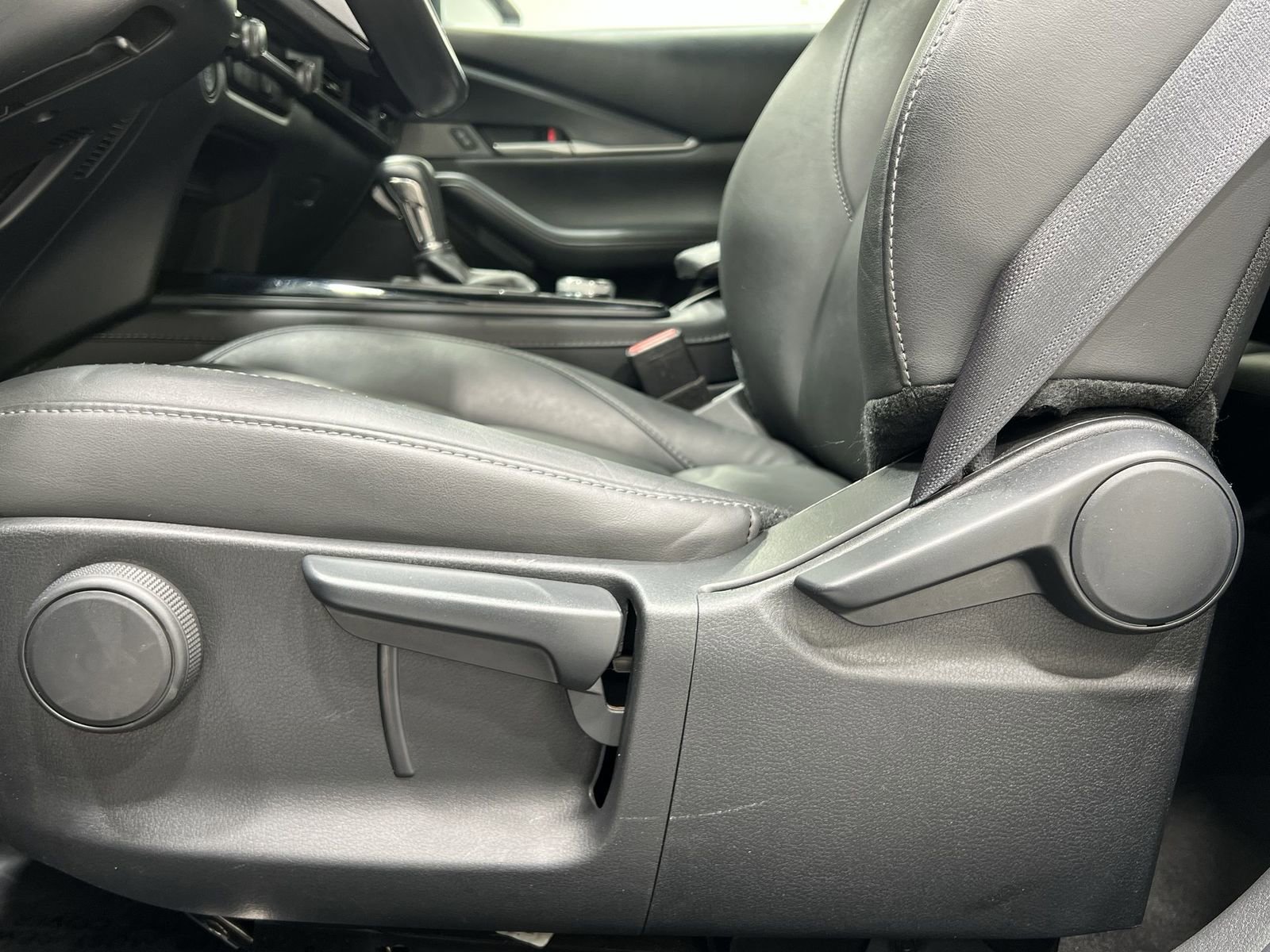 Used 2024 MAZDA CX-30 AWD 2.5 S w/ Select Sport Pkg image 12