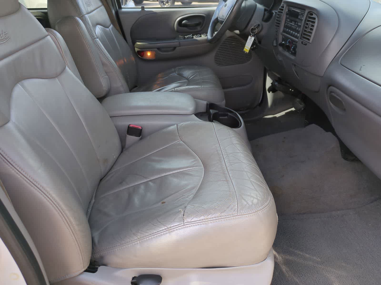 Used 2001 Ford F150 Lariat AWD/4WD image 21