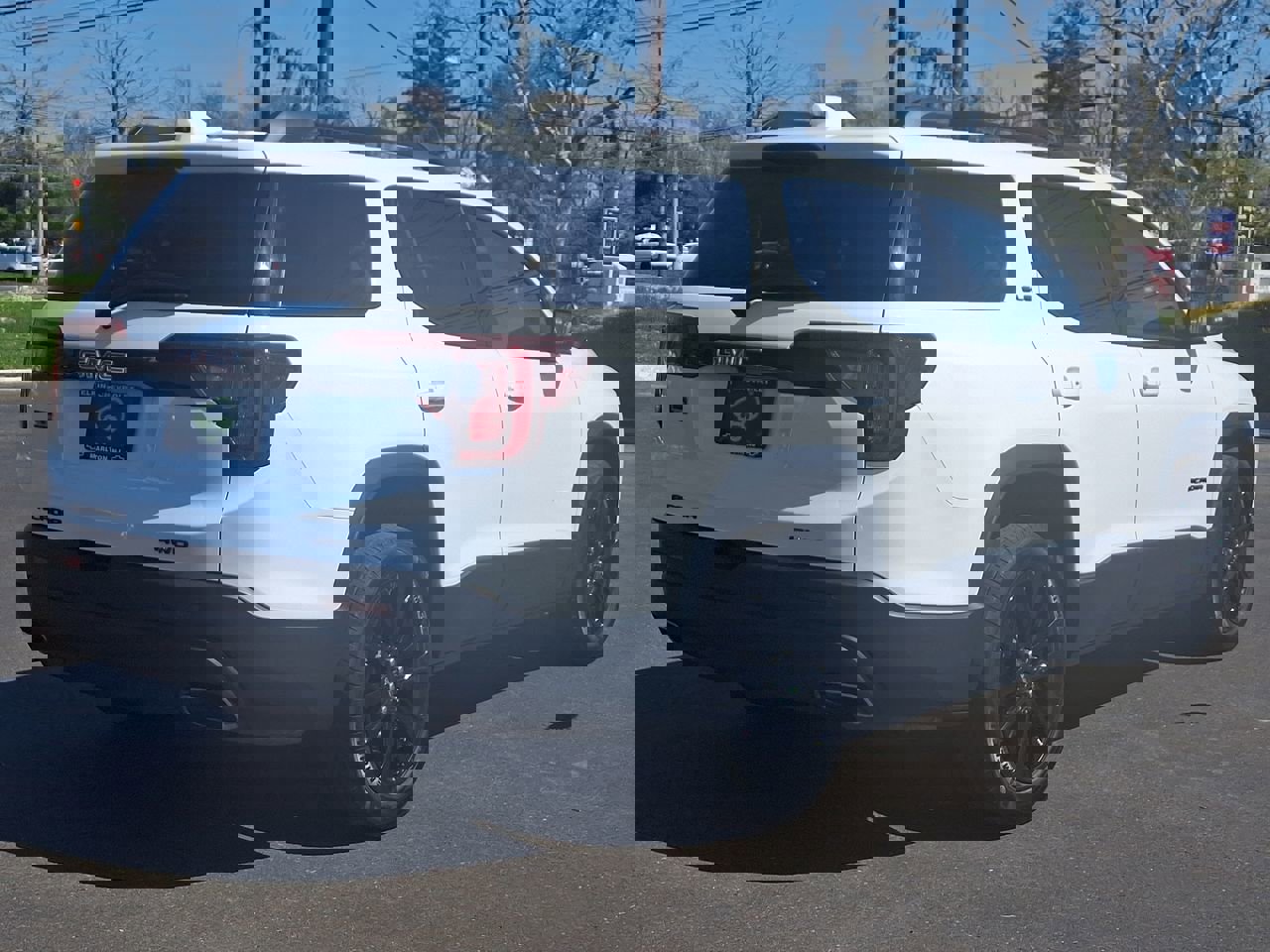 Certified 2023 GMC Acadia SLE w/ Driver Convenience Package image 25