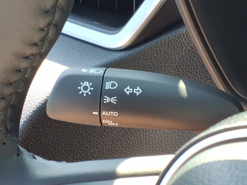 Certified 2026 Toyota Corolla SE FWD image 18