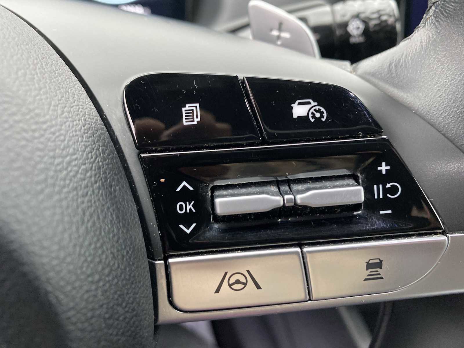 Certified 2023 Hyundai Santa Cruz Limited image 21