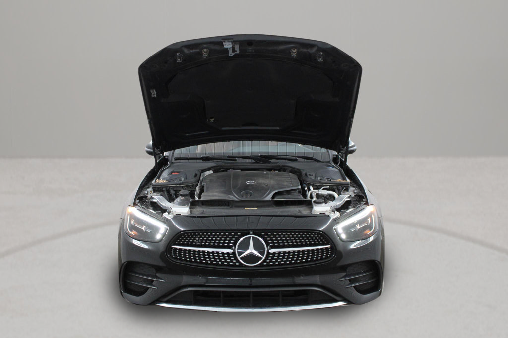 Used 2023 Mercedes-Benz E 450 Cabriolet image 36