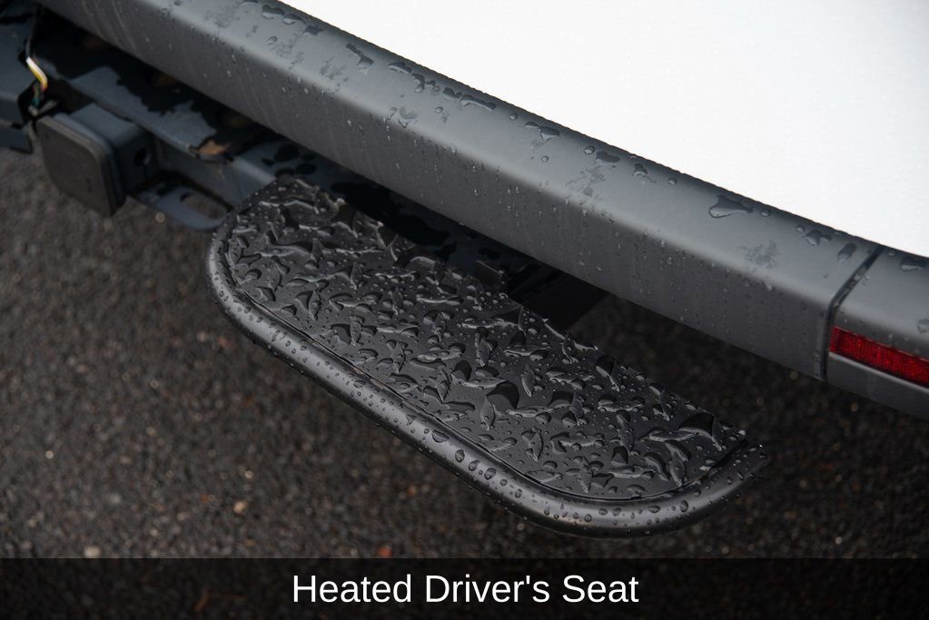 Used 2025 Mercedes-Benz Sprinter 2500 image 22