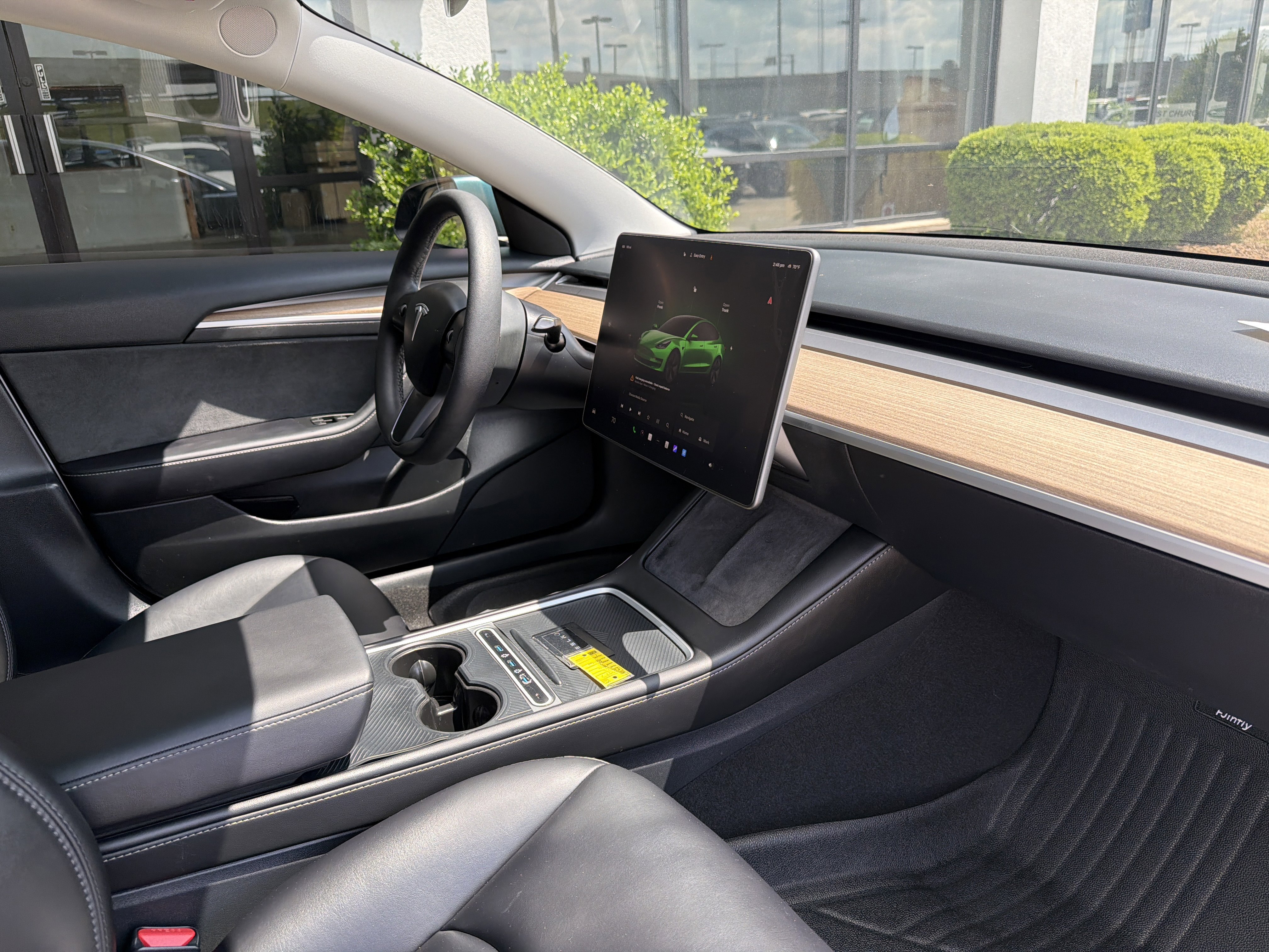 Used 2023 Tesla Model 3 Standard Range RWD image 21