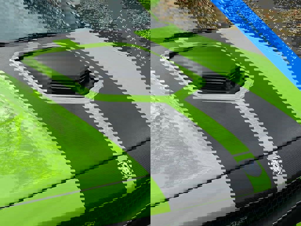 Used 2009 Dodge Challenger R/T image 17