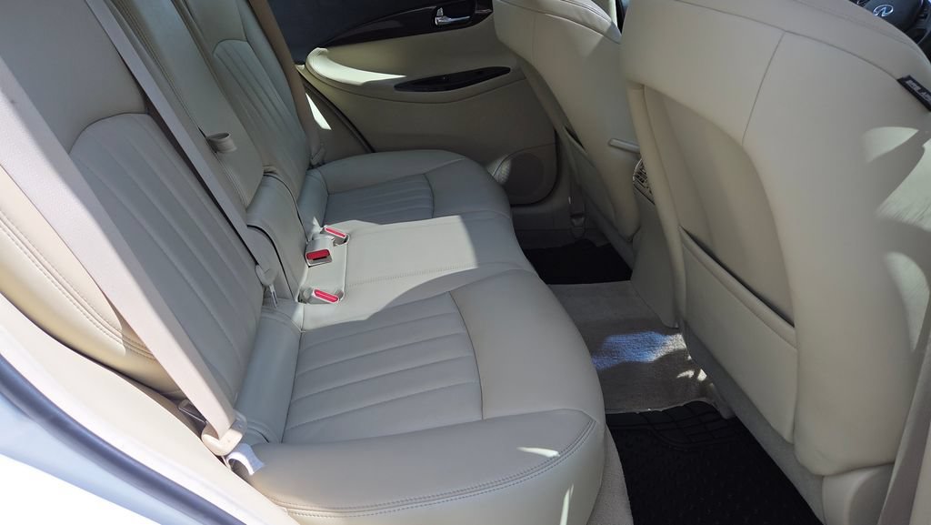 Used 2017 INFINITI QX50 AWD w/ Premium Package image 13