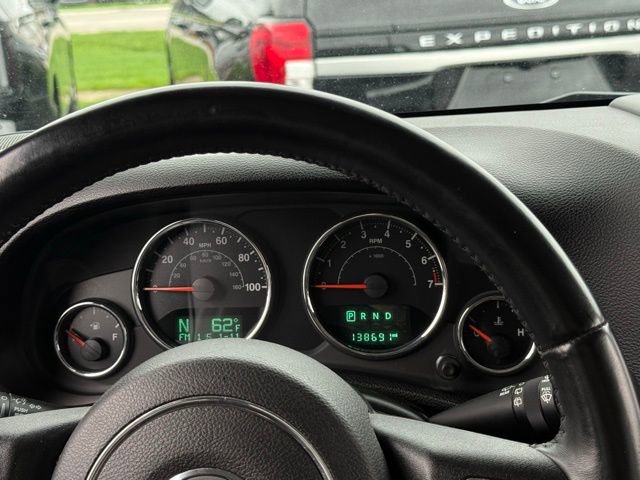 Used 2015 Jeep Wrangler Unlimited Sahara w/ Dual Top Group image 6