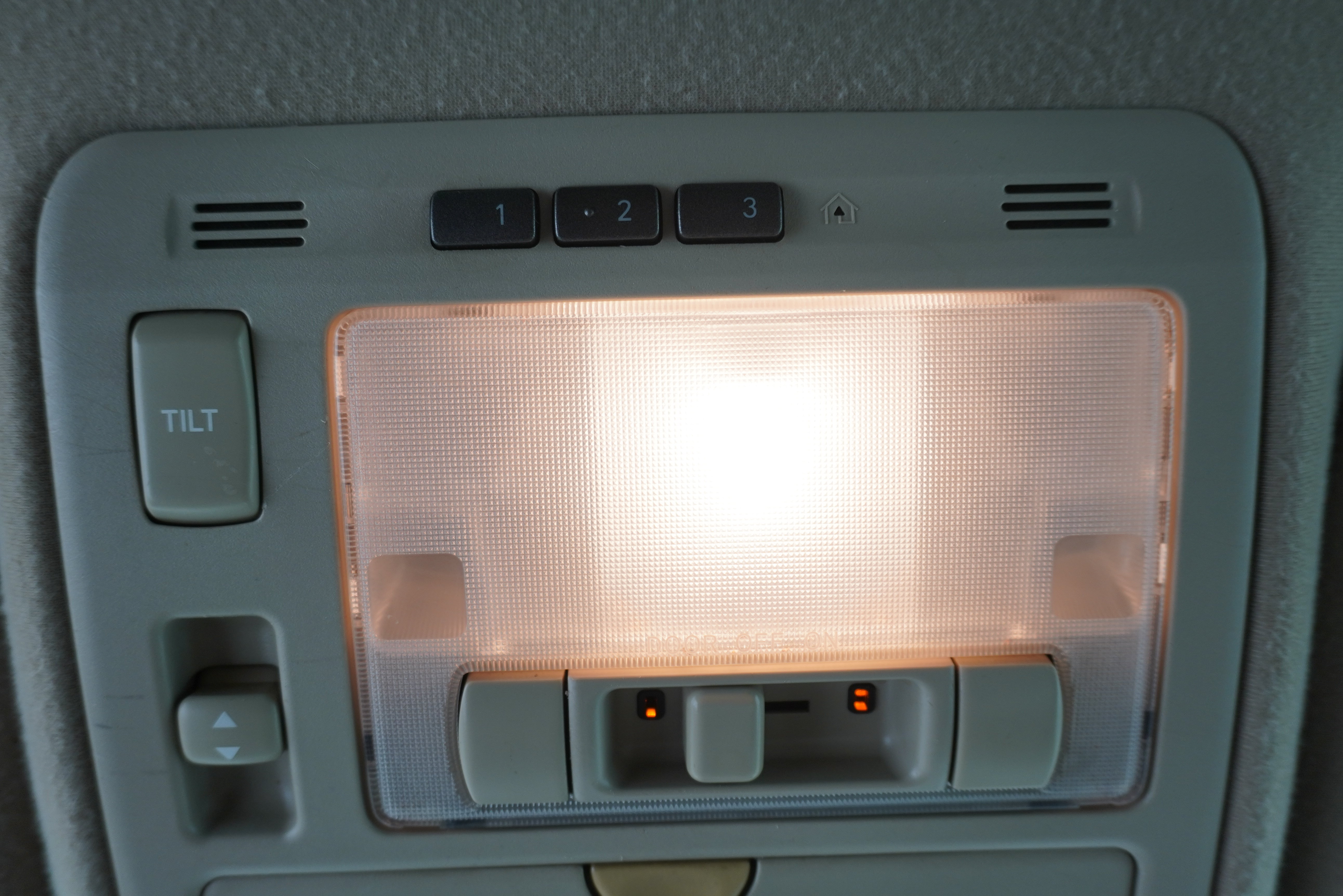 Used 2005 Lexus RX 330 FWD image 15