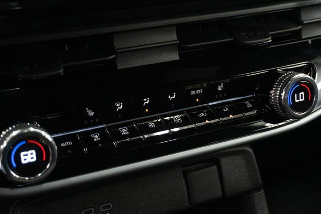 Certified 2024 Honda Prologue EX image 29