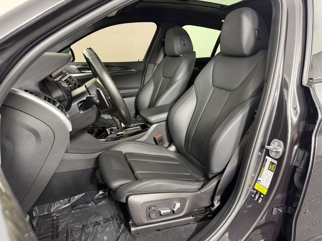 Used 2020 BMW X4 M40i w/ Premium Package image 18