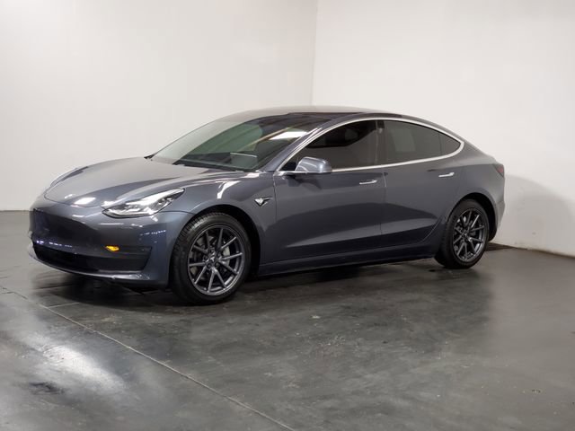 Used 2019 Tesla Model 3 Standard Range Plus image 5
