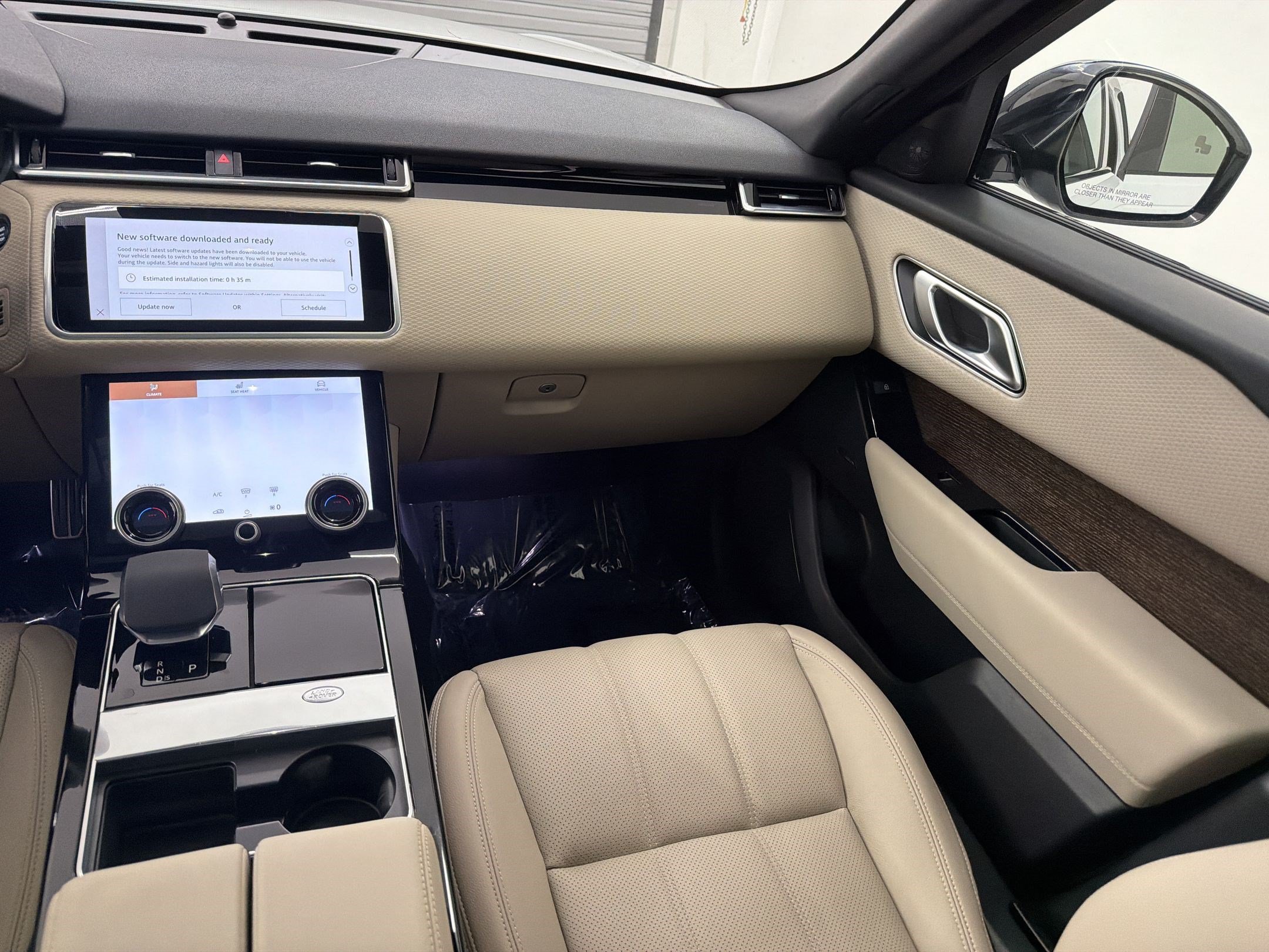 Used 2023 Land Rover Range Rover Velar R-Dynamic S AWD/4WD image 28