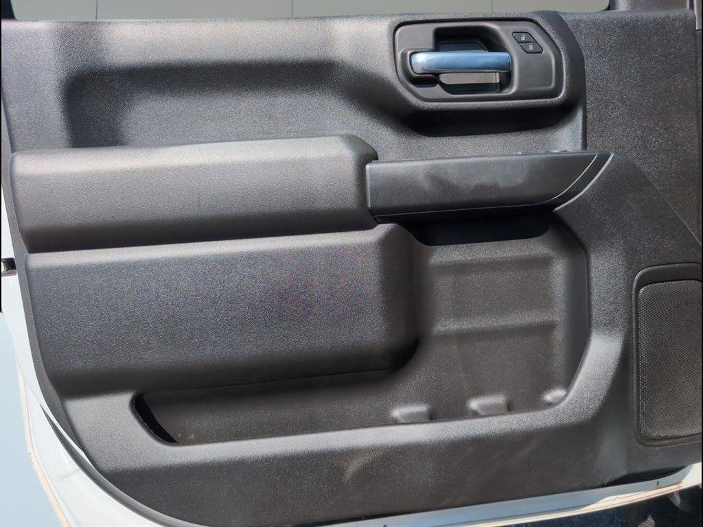 Used 2024 GMC Sierra 3500 Pro image 11